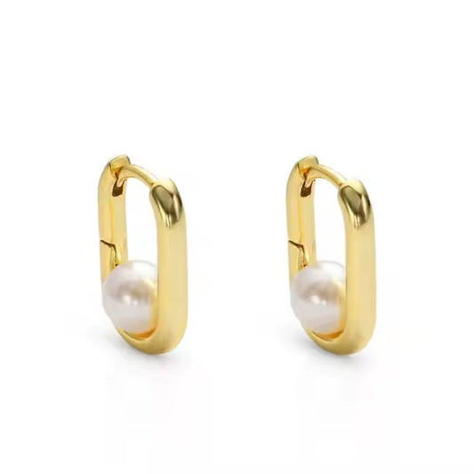 Hanging Pearl Earrings